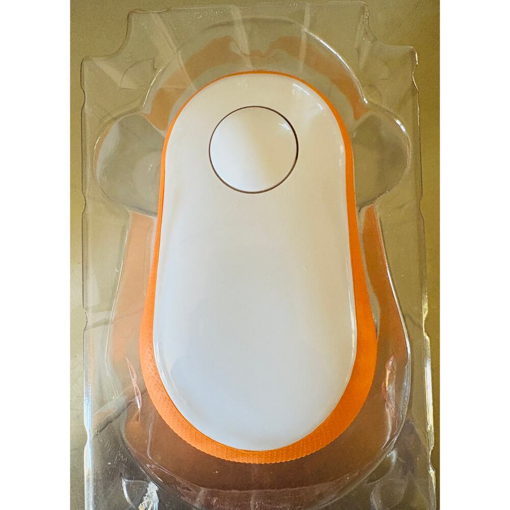 NIB Cook’s Essentials Auto Stop Safety Can Opener Orange